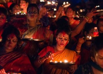 বাংলাদেশে ধর্মীয় সংখ্যালঘু জনগোষ্ঠী: কমছে নাকি বাড়ছে?