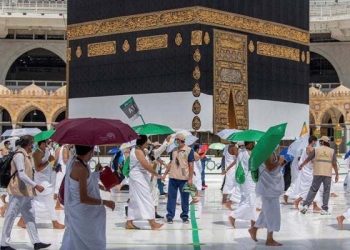 সীমিত আকারে হজ: আয় বন্ধ হাজারো মানুষের