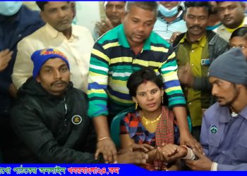 রনি’র মহানুভবতায় দূর্গা ফিরে পেল হারানো পরিবার