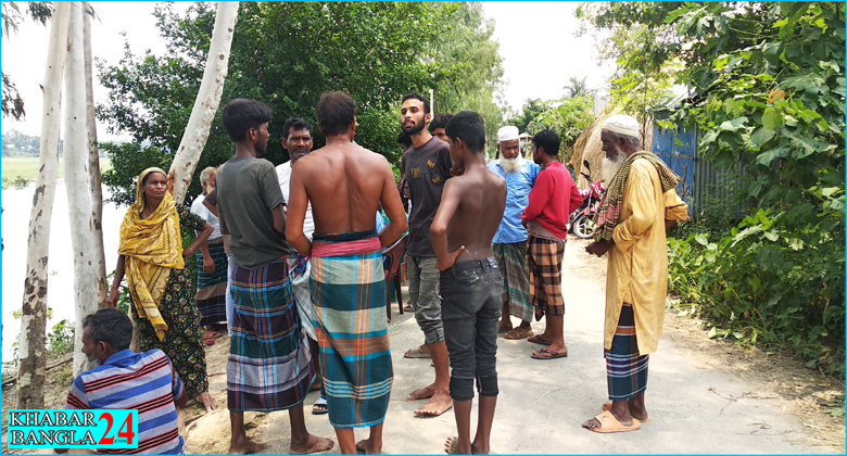 টাঙ্গাইলে মসজিদে মাইকিং করে সংঘর্ষ