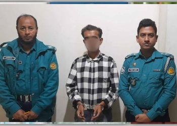 প্রধান উপদেষ্টার সহকর্মী পরিচয়ে অভিনব প্রতারণা গ্রেপ্তার ১