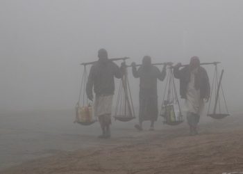 তাপমাত্রা নামল ৯ ডিগ্রিতে কবলে নওগাঁ