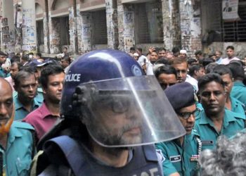 ফের ৪ দিনের রিমান্ডে সাবেক মেয়র আতিকুল ইসলাম
