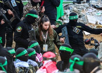 আজ মুক্তি পাচ্ছেন ইসরায়েলি আট জিম্মি ও ১১০ ফিলিস্তিনি