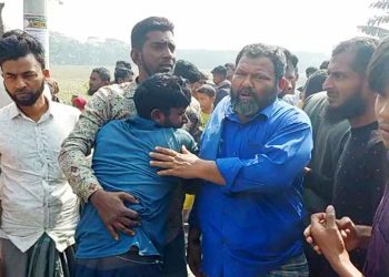 লক্ষ্মীপুরে বালুবাহী ট্রাকচাপায় নিহত ২