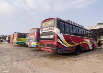 কুষ্টিয়া-রাজবাড়ী রুটে বাস চলাচল বন্ধ