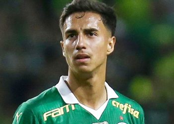 চমক দেখিয়ে ম্যানসিটিতে ব্রাজিলিয়ান তরুণ