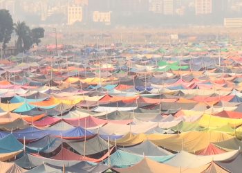 তুরাগ তীরে চলছে ইজতেমার প্রথম পর্বের দ্বিতীয় ধাপ