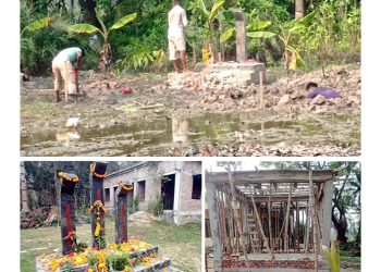 স্কুলের শহীদ মিনার ভেঙ্গে ওয়াশরুম নির্মাণের অভিযোগ