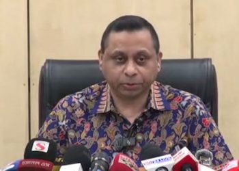 ডিবির অল আউট অ্যাকশন’ শুরু