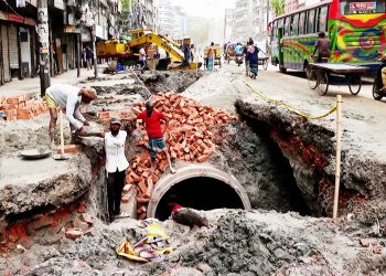 রাস্তা খোঁড়াখুঁড়ি নিয়ে ডিএমপির একগুচ্ছ নির্দেশনা রাজধানীতে