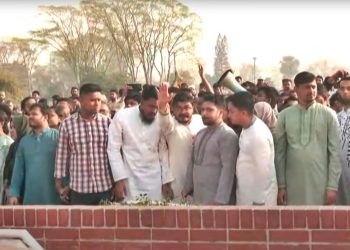 স্মৃতিসৌধে শ্রদ্ধা জানিয়ে এনসিপির কার্যক্রম শুরু
