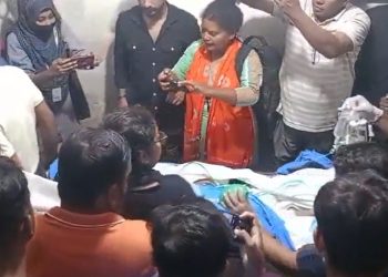 অবস্থা অত্যন্ত সংকটাপন্ন হৃৎস্পন্দন বন্ধ হয়েছে দুবার মাগুরার সেই শিশুটির