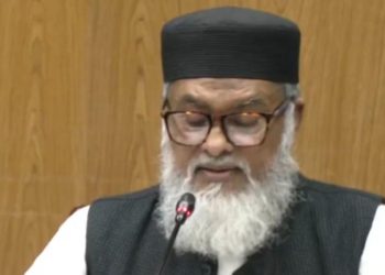 সৌদি কর্তৃপক্ষ বাংলাদেশিদের জন্য ওমরাহ ভিসা বন্ধ করেনি: ধর্ম উপদেষ্টা