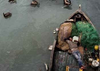 প্রশান্ত মহাসাগর থেকে ৯৫ দিন পর উদ্ধার জেলে