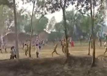 মসজিদের মাইকে ঘোষণা দিয়ে সংঘর্ষ আহত অর্ধশত