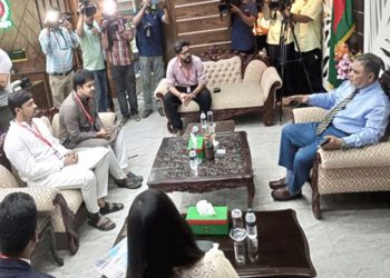 নিবন্ধন নিয়ে নির্বাচন কমিশনের সঙ্গে বৈঠকে বসেছে জাতীয় নাগরিক কমিটি