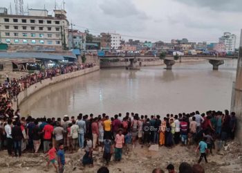 চট্টগ্রামে খালে পড়ে নি'খোঁজ ৬ মাসের শিশু সেহরিশের ম'রদেহ উদ্ধার