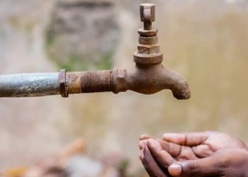 লক্ষ্মীপুরের পৌরসভায় এক মাস ধরে বিশুদ্ধ পানির তীব্র সংকট