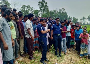 তাড়াশে পিকআপ চালকের গ'লাকাটা লা'শ উদ্ধার তদন্তে পুলিশ