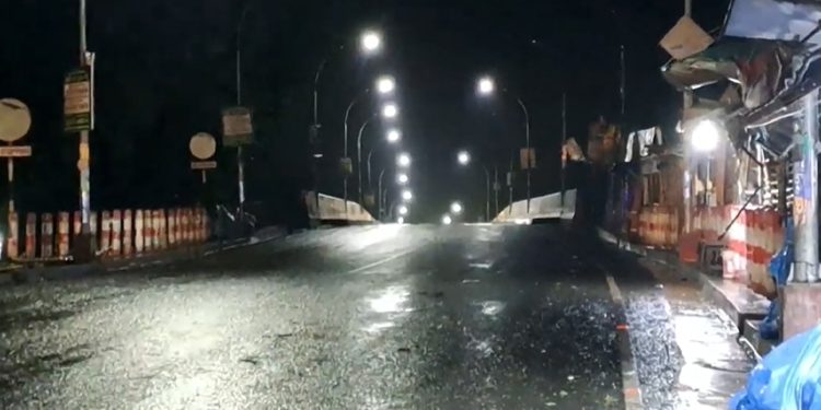 চুয়াডাঙ্গায় নববর্ষের রাতে ঝড়-বৃষ্টির স্বস্তি