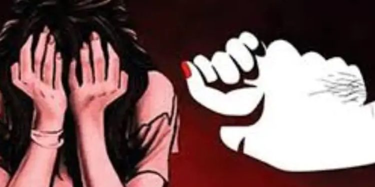 টাঙ্গাইলে প্রেমের ফাঁদে ফেলে স্কুলছাত্রীকে ধ'র্ষণ; প্রেমিক আ'টক