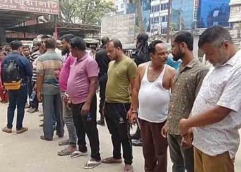 মমেক হাসপাতালে অভিযান দালালি অভিযোগে নারীসহ ১৬কা'রাদণ্ড