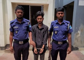 নারায়ণগঞ্জের রূপগঞ্জে গৃহবধূর আত্মহ'ত্যা: স্বামী-শ্বাশুড়ি আ'টক