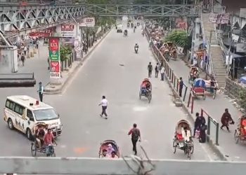 ঢাকা ও সিটি কলেজ শিক্ষার্থীদের সংঘর্ষে অচল নিউমার্কেট আ'হত ৮