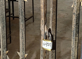 ঢাকা পলিটেকনিকে তালা শিক্ষার্থীদের ছয় দফা দাবিতে কর্মসূচি