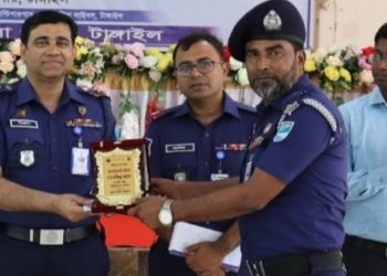 টাঙ্গাইলের শ্রেষ্ঠ মাদক উদ্ধারকারী কর্মকর্তা এসআই হাফিজুর