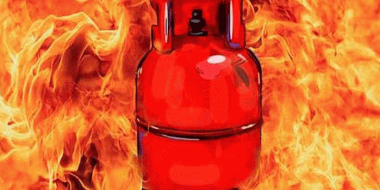 গাজীপুরে গ্যাস সিলিন্ডার বিস্ফোরণে দগ্ধ পাঁচজনের সবার মৃ'ত্যু