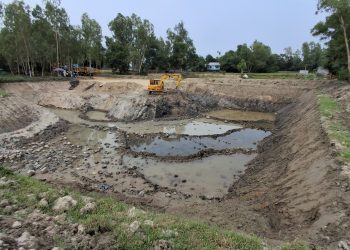 মসজিদের নামে ফসলি জমির মাটি বিক্রির অভিযোগ