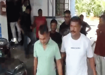 ভারতে গ্রে'ফতার হওয়া আওয়ামী লীগ নেতাকর্মীদের কা'রাগারে পাঠানোর আদেশ