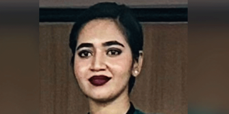 ভুয়া কাগজে যুক্তরাষ্ট্রে যাওয়ার চেষ্টা বিমান কেবিন ক্রু আ'টক