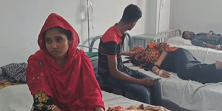 গাজীপুরে একই কারখানায় ফের শতাধিক শ্রমিক অসুস্থ