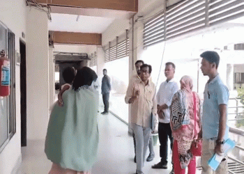 বিক্রি হওয়া শিশুকে মায়ের কোলে ফিরিয়ে দিল আ'দালত