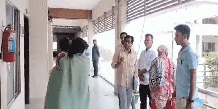 বিক্রি হওয়া শিশুকে মায়ের কোলে ফিরিয়ে দিল আ'দালত