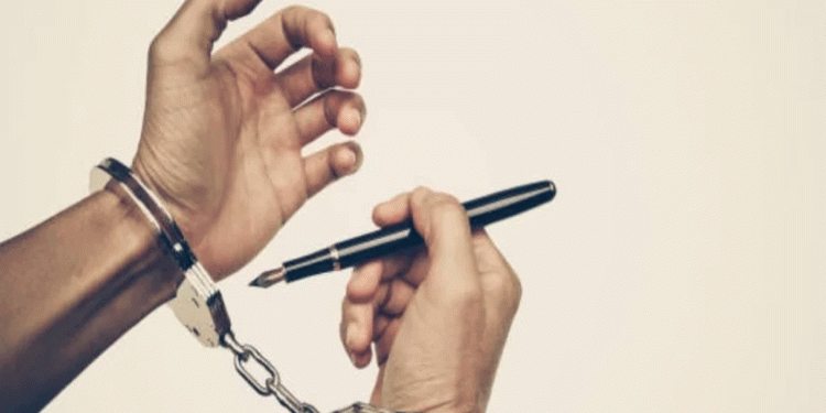সাংবাদিকদের নিরাপত্তায় টেকসই আইনি সহায়তা কাঠামোর দাবি