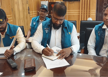 মাদারীপুর জেলা হাসপাতালে দরপত্রে অনিয়ম দু'দকের অ'ভিযান