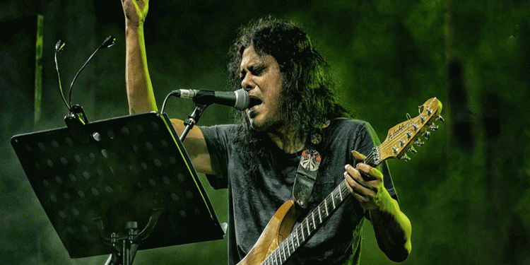 টাঙ্গাইলে জেমস কনসার্টে মোবাইল চুরি ও শ্লীলতাহানির অভিযোগ ৬০ জন জিডি করেছে