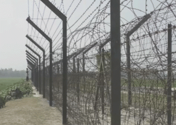 সীমান্তে বেড়েছে পুশ-ইন: রোহিঙ্গা ও শরণার্থীদের অনুপ্রবেশে উদ্বেগ