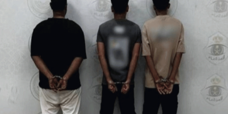 মক্কায় অনুমতি ছাড়া প্রবেশের চেষ্টায় তিন বাংলাদেশি গ্রে'প্তার