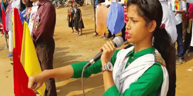 শিক্ষাপ্রতিষ্ঠানে আবারও চালু হলো পুরনো শপথবাক্য