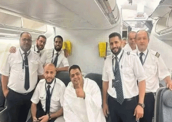 এক হজযাত্রী আমেরের জন্য ফ্লাইট ফিরে এলো দুইবার!