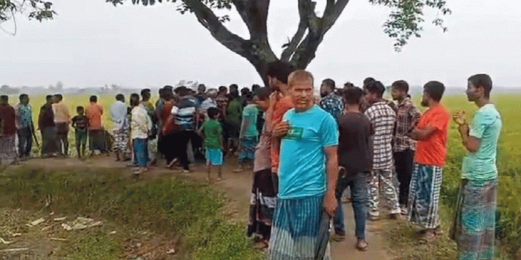 ছেলের চাকরির টাকার দায়ে বাবার আত্মহ'ত্যা ঠাকুরগাঁওয়ে