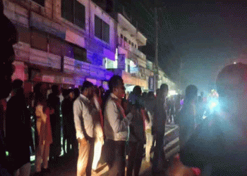 টাঙ্গাইলের ঘাটাইলে ওয়ার্কশপে ভয়াবহ অ'গ্নিকাণ্ড