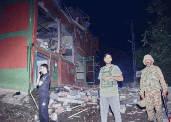 ভারতের ক্ষে'পণাস্ত্র হা'মলায় পাকিস্তানে নি'হত ৮ আ'হত অন্তত ৩৫