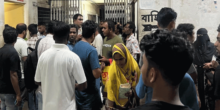 কুষ্টিয়ায় পরকীয়ার জেরে স্ত্রী নি'হত স্বামীর আ'ত্মহ'ত্যার চেষ্টা