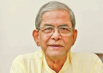 খালেদা জিয়ার দেশে ফেরা: সড়কে না নামতে নেতাকর্মীদের নির্দেশ ফখরুলের